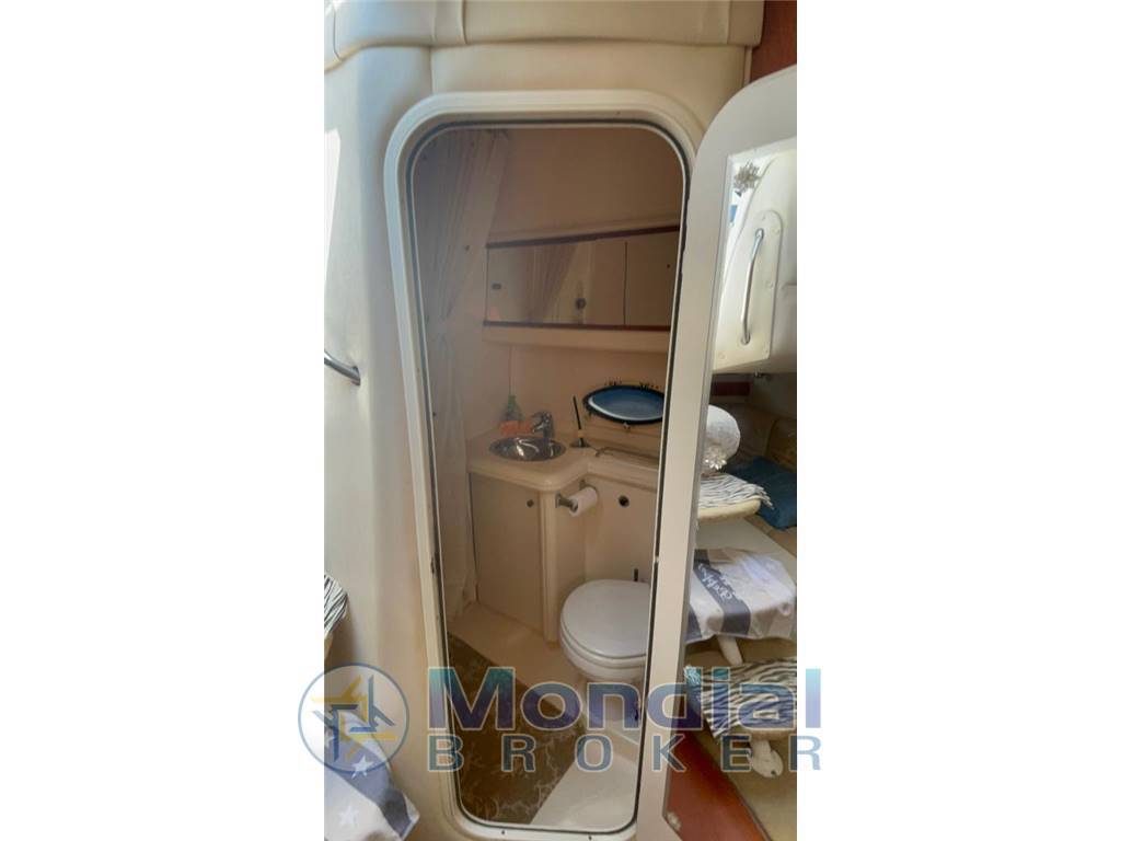 Larson boats Cabrio 330
