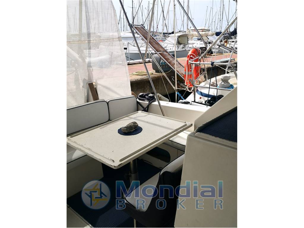 Azimut Az 29