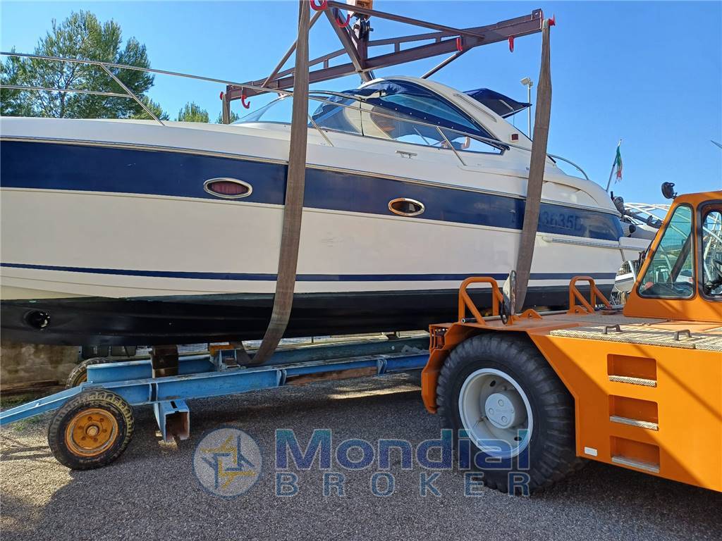 Bavaria 33