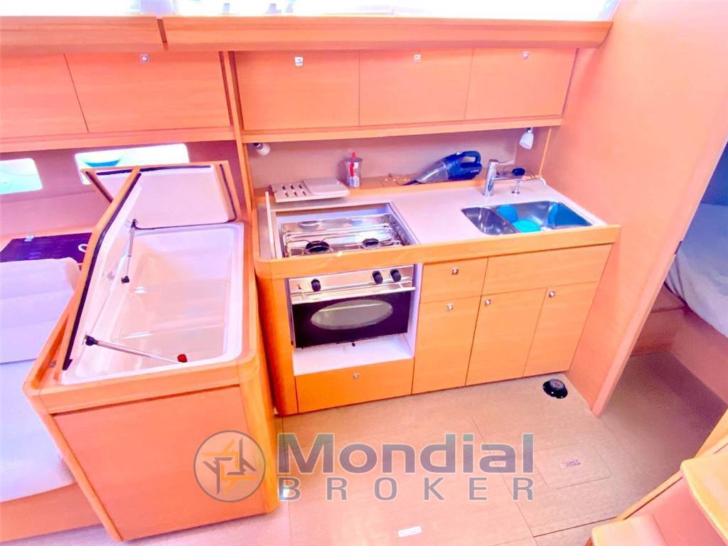 Dufour Grand large 410