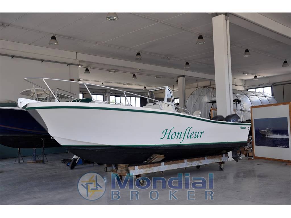 Mako marine 241
