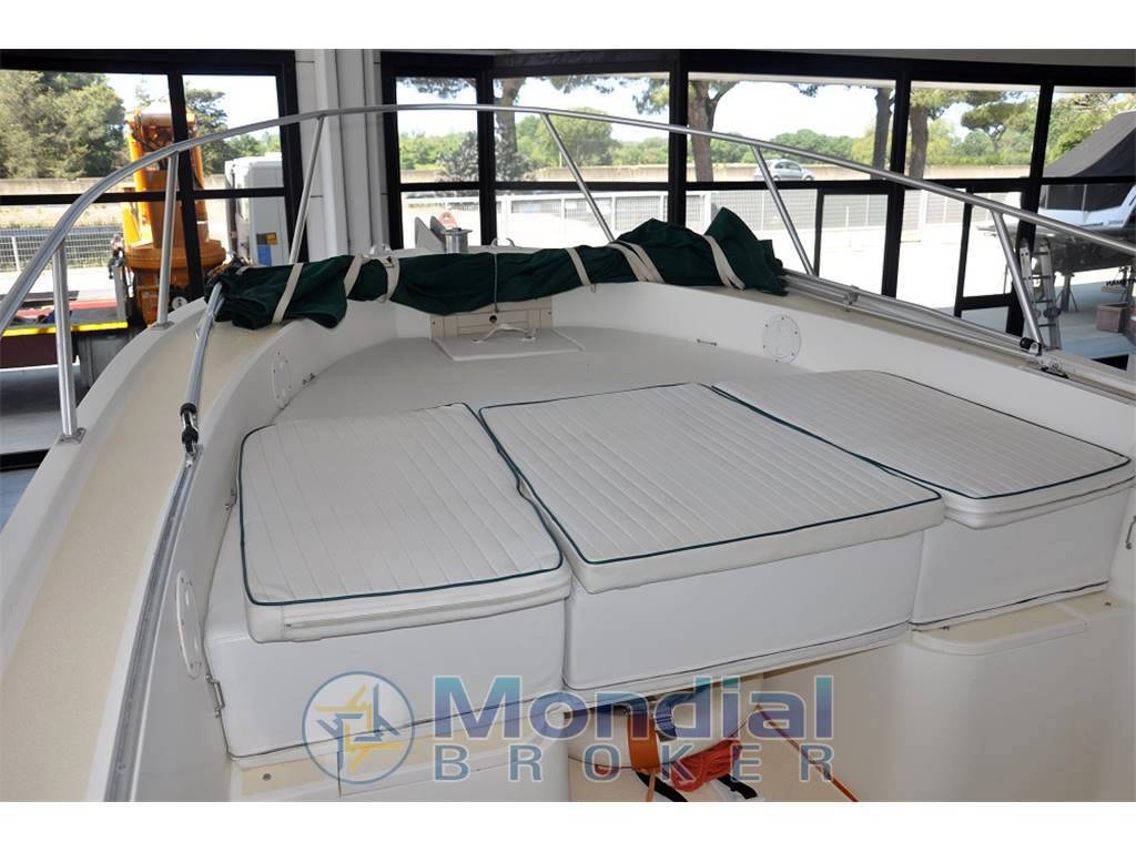 Mako marine 241