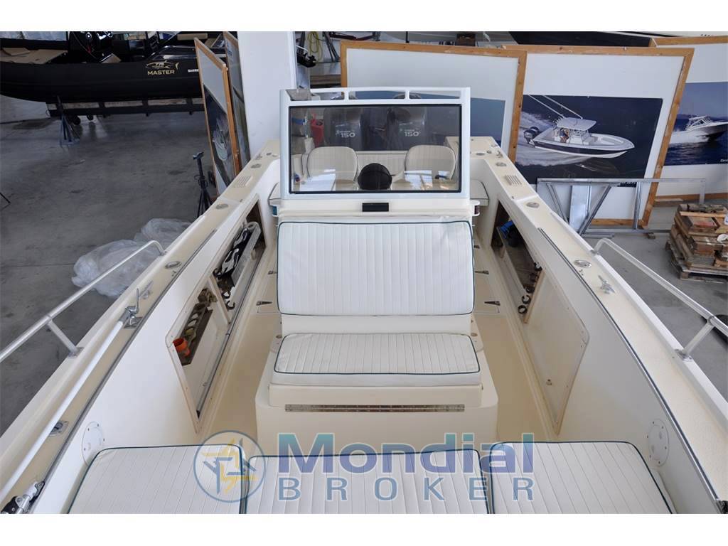 Mako marine 241