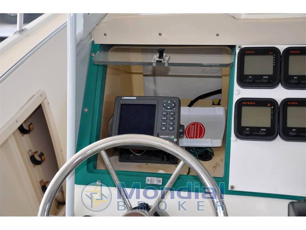 Mako marine 241