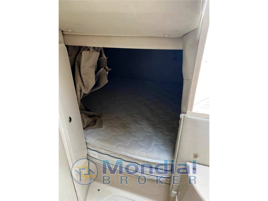 Chaparral Signature 290