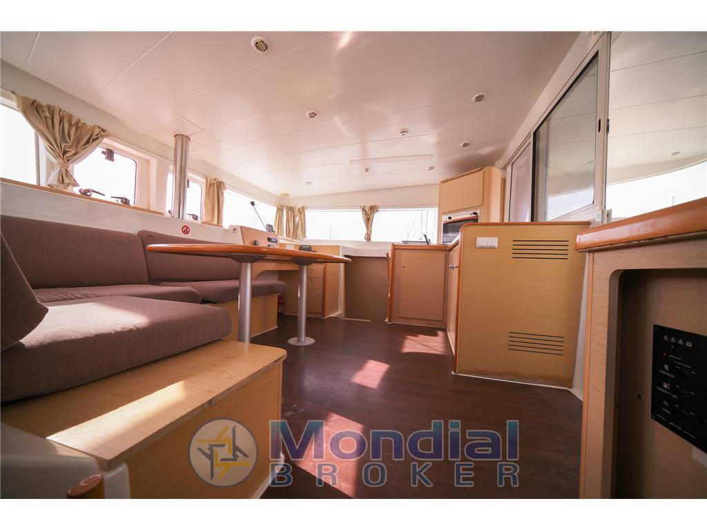 Lagoon 400 s2