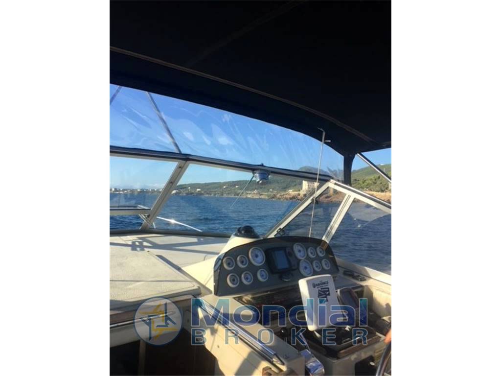 Boston whaler Boston 27 full cabin