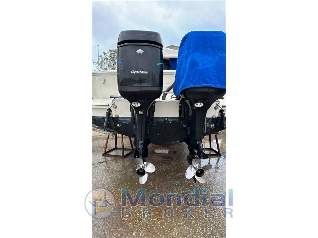 Boston whaler Boston 27 full cabin