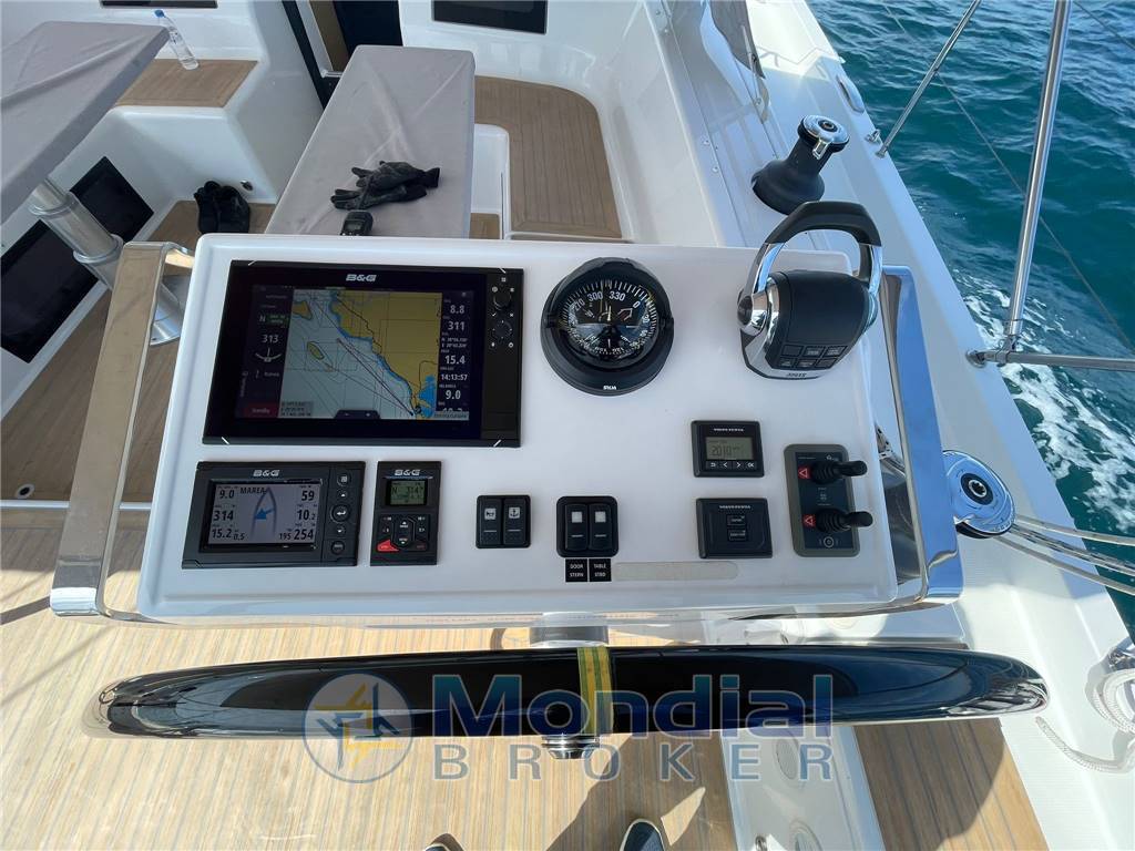 Hanse 588