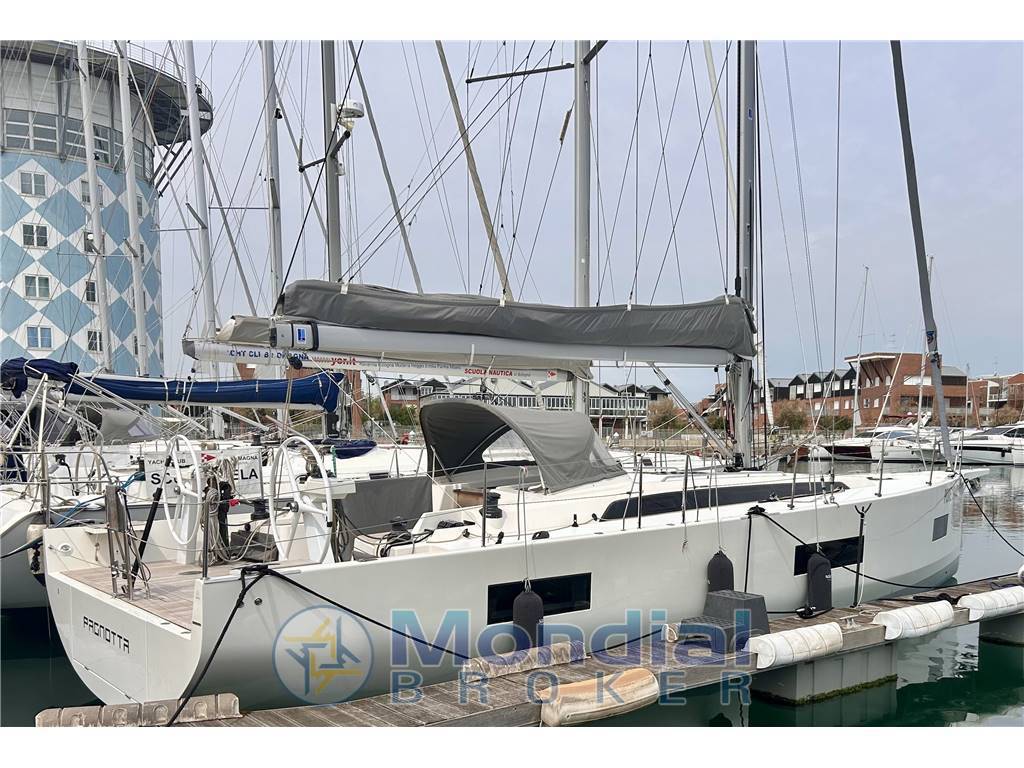 Solaris yachts Solaris 40