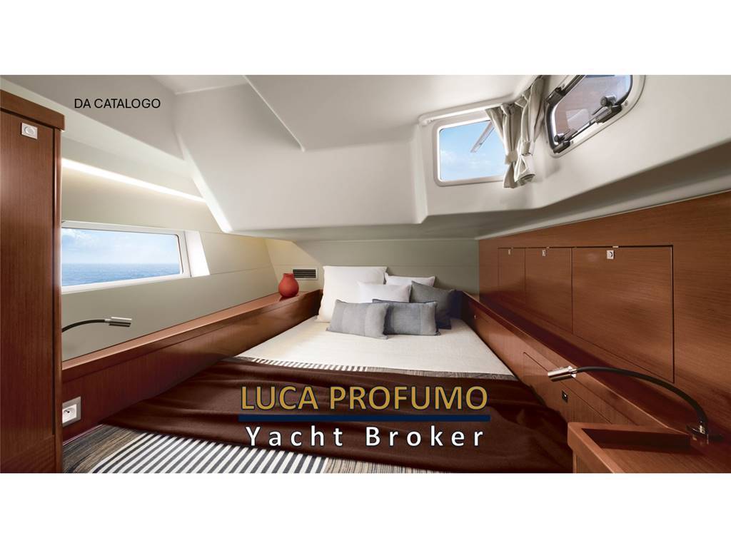 Beneteau Oceanis 55 dock & go