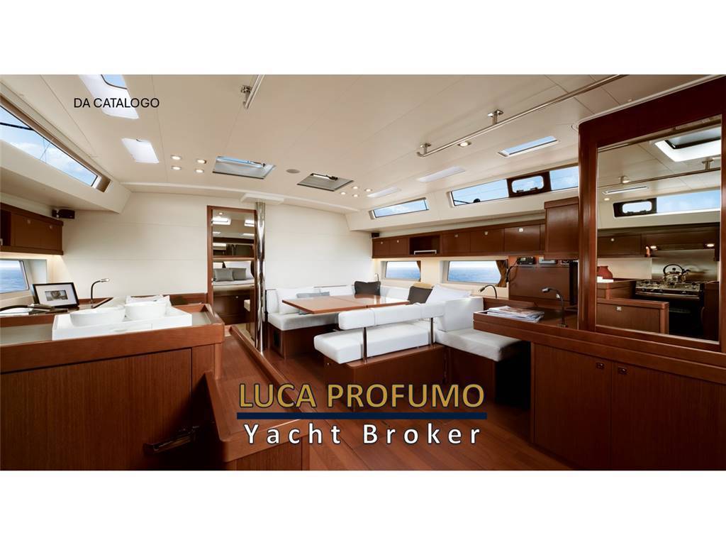 Beneteau Oceanis 55 dock & go