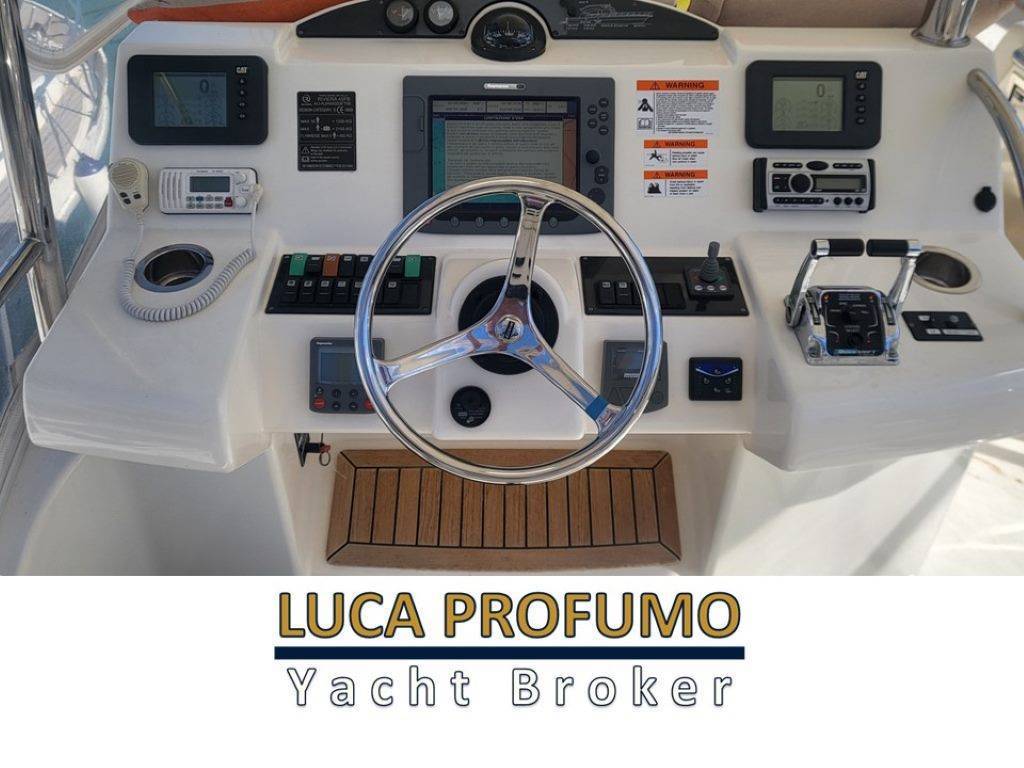 Riviera marine Bf 45 flybridge
