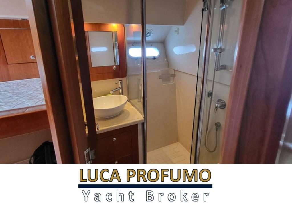 Riviera marine Bf 45 flybridge