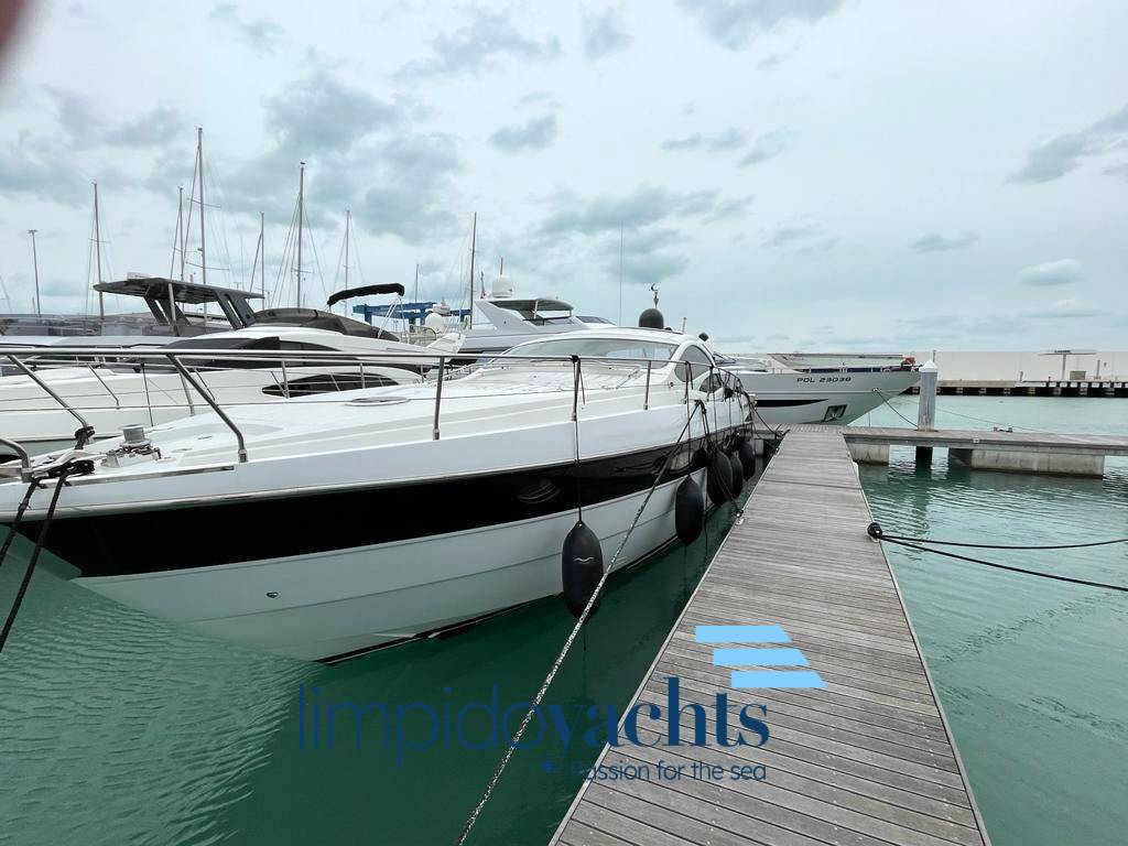 Pershing 50'