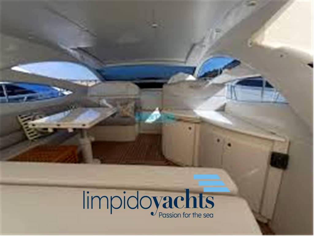 Pershing 50'