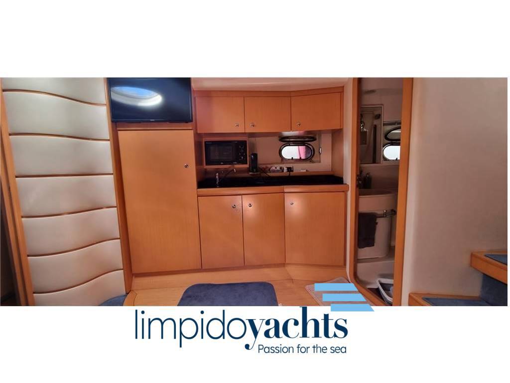 Cantieri di baia 48' flash