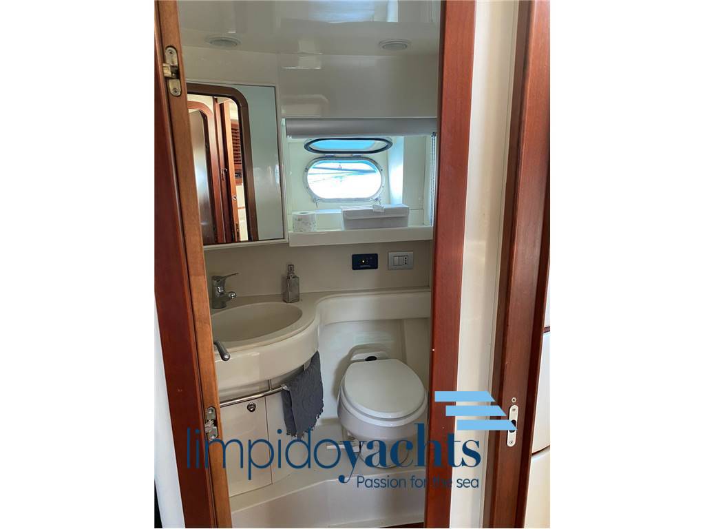 Cantieri di baia 48' flash