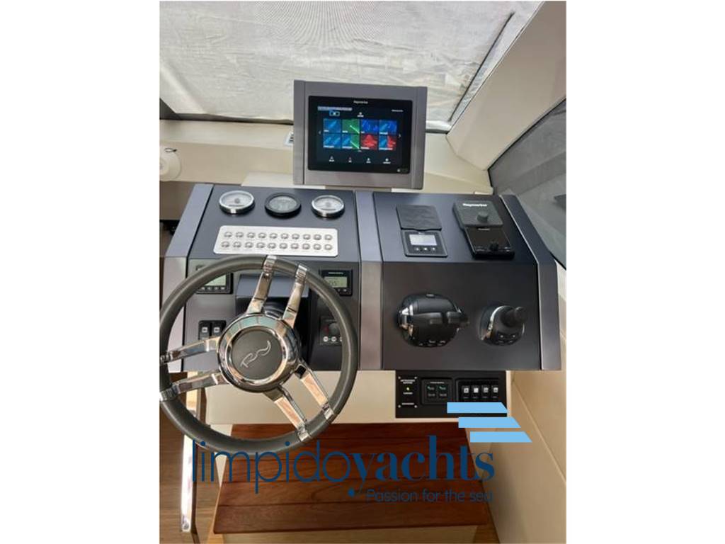 Rio yachts 44' colorado