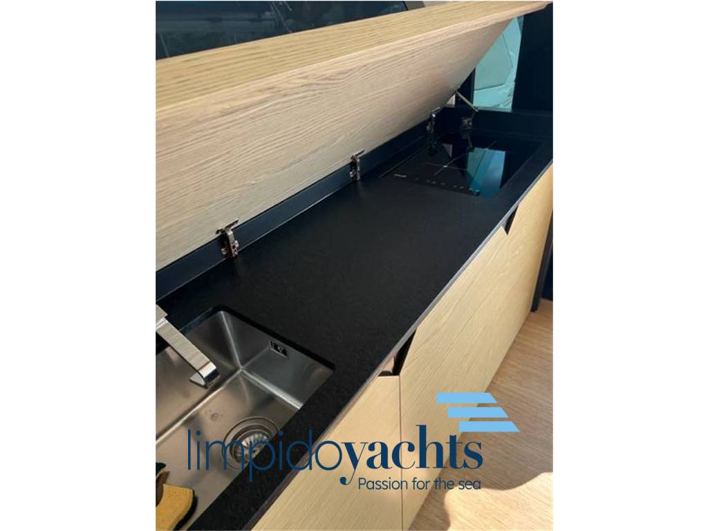 Rio yachts 44' colorado