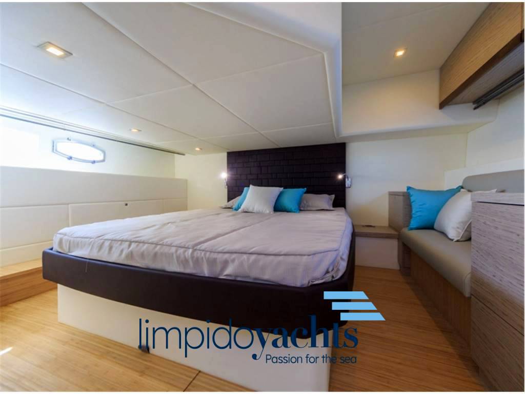 Rio yachts 44' colorado