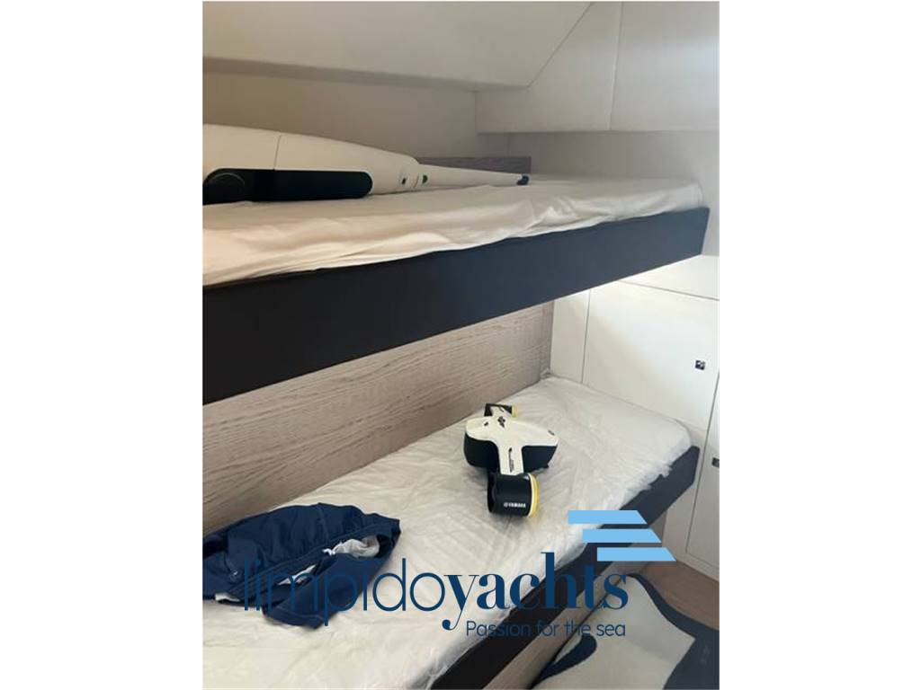 Rio yachts 44' colorado