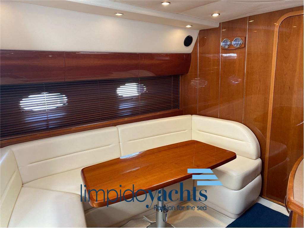Princess yachts V42