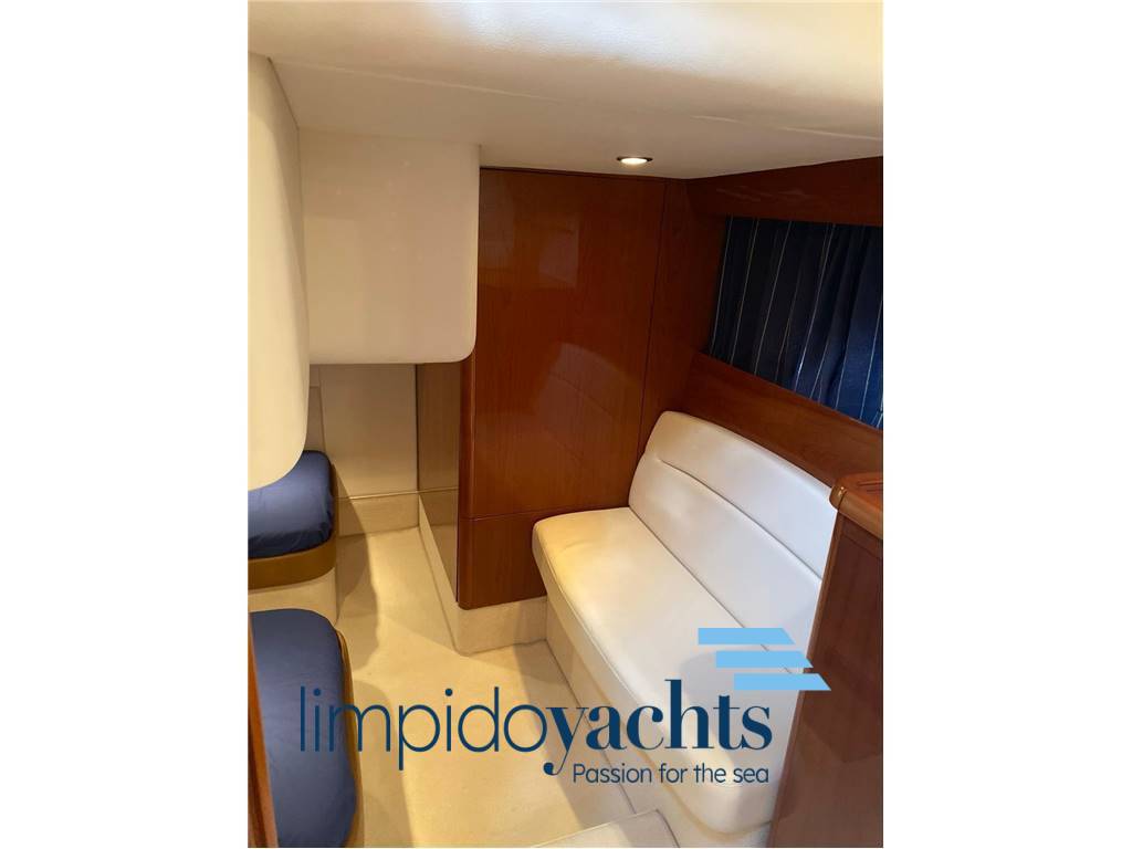 Princess yachts V42
