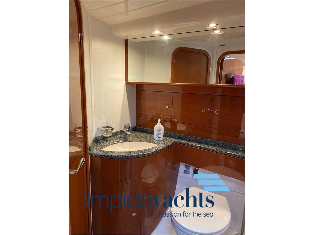 Princess yachts V42