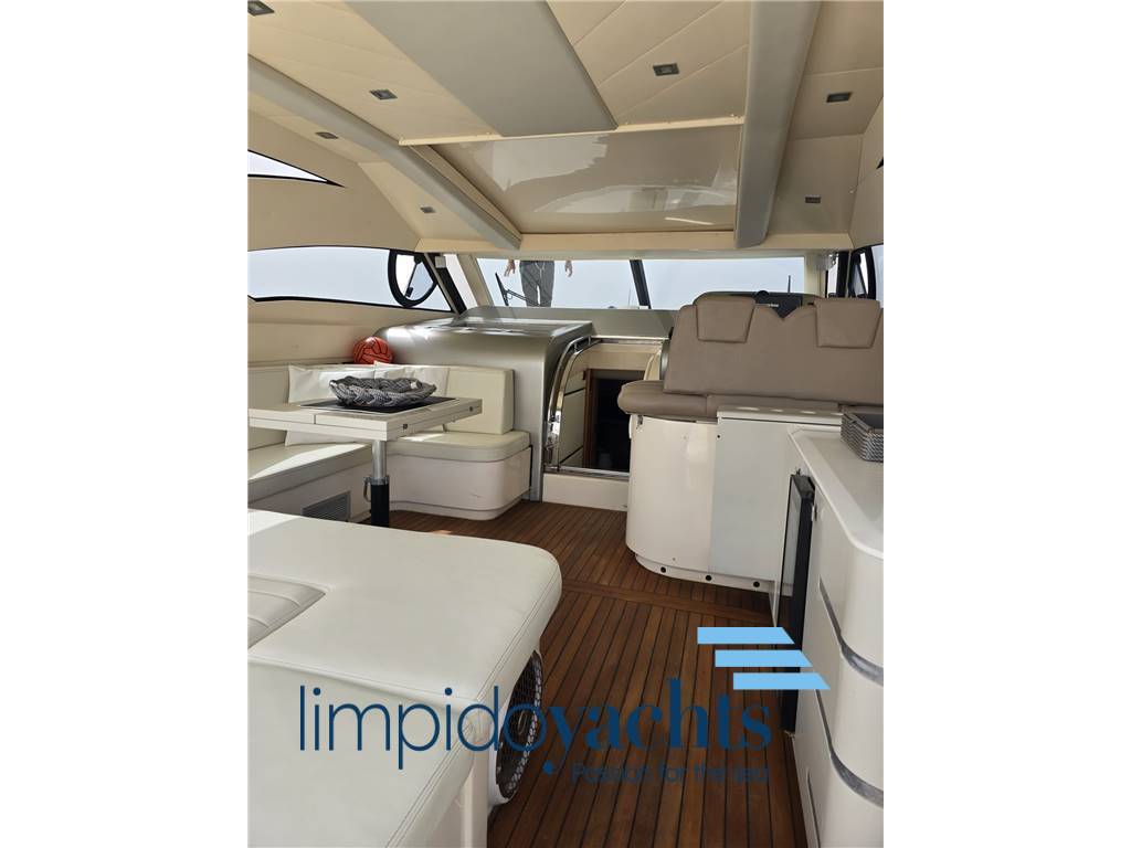 Cayman yacht 55 ̸ 58 ht walk around