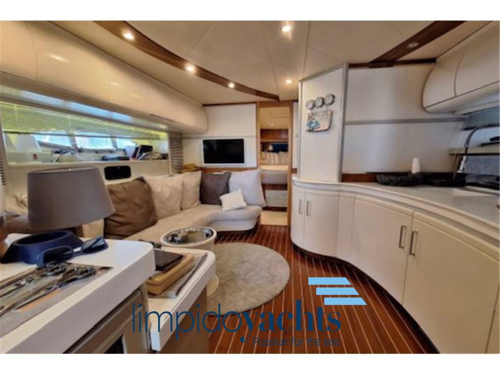 Cayman yacht 55 ̸ 58 ht walk around