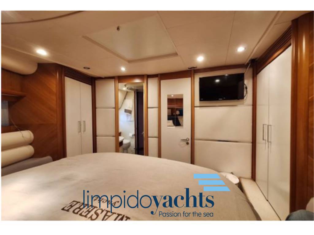 Cayman yacht 55 ̸ 58 ht walk around