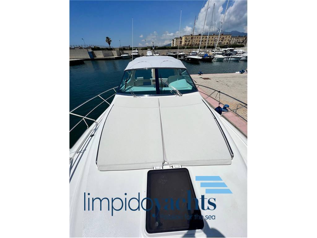 Uniesse marine 42' open