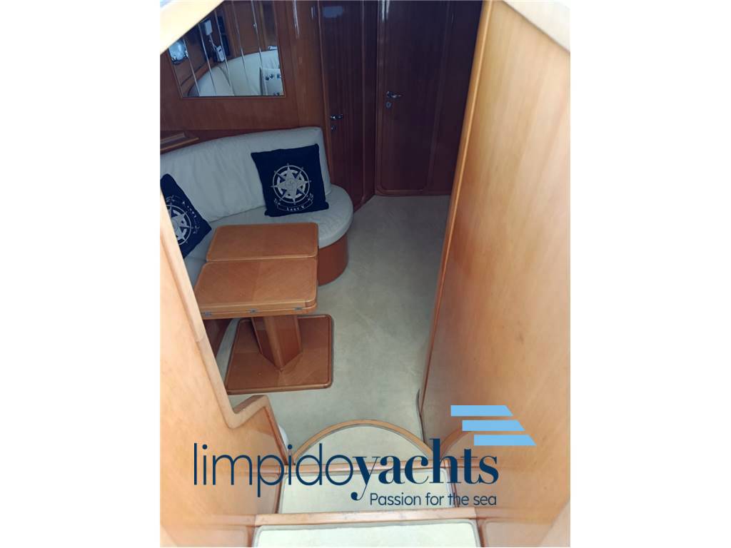 Uniesse marine 42' open