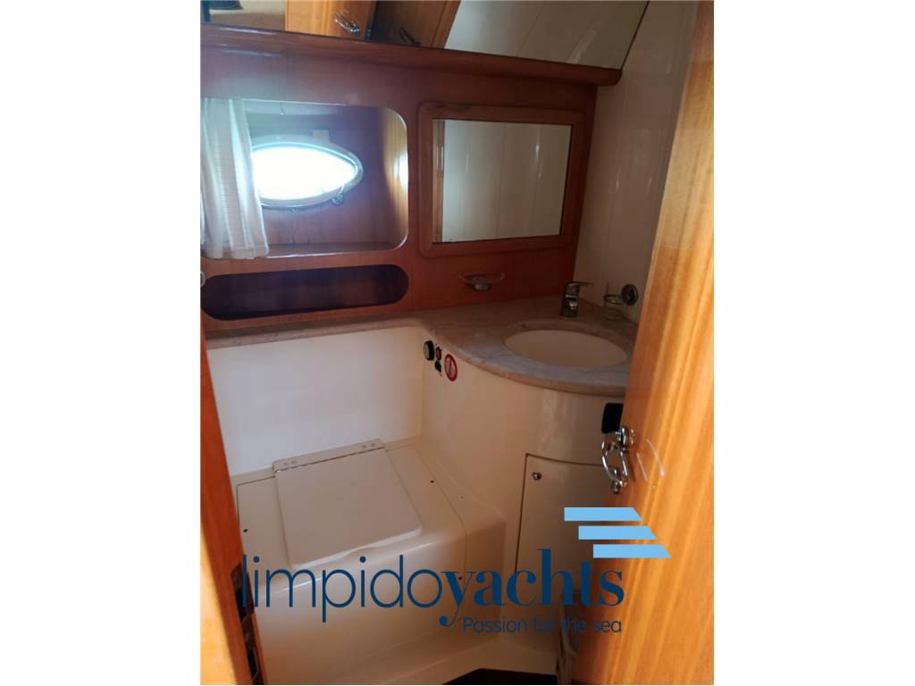 Uniesse marine 42' open