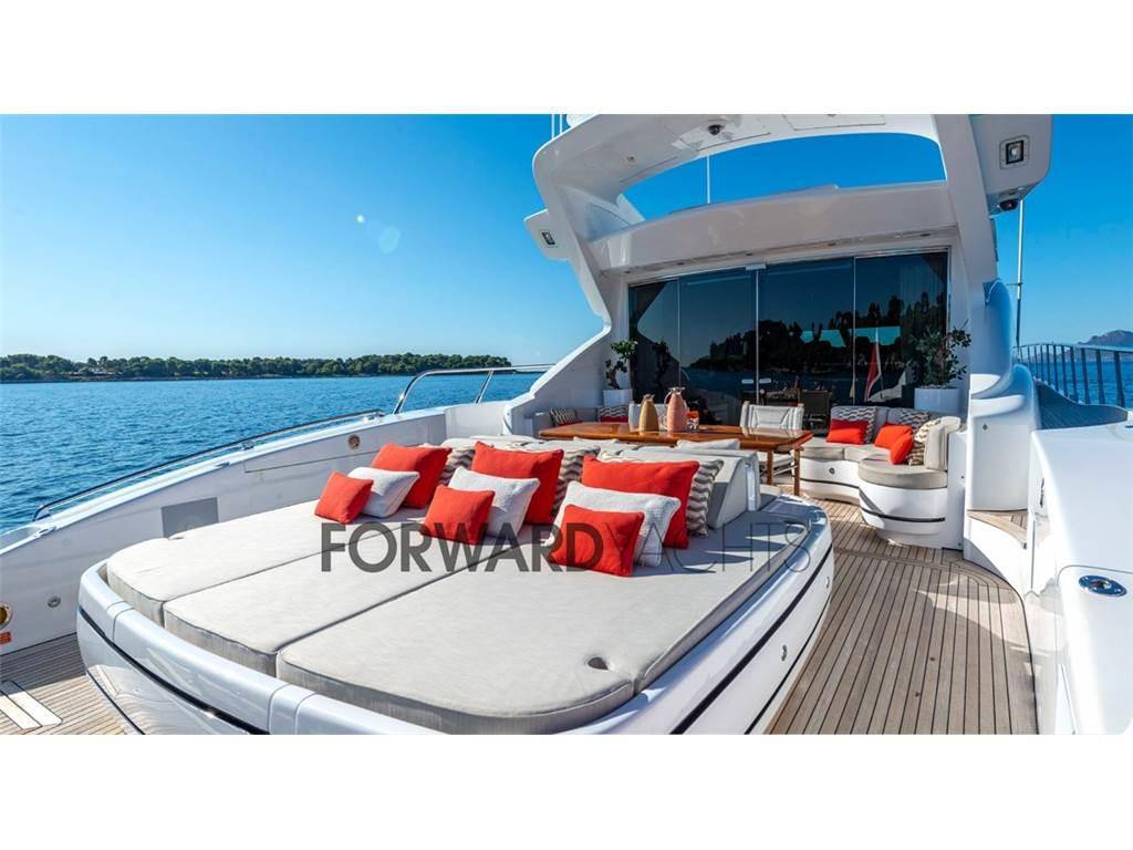 Overmarine Mangusta maxi open 92