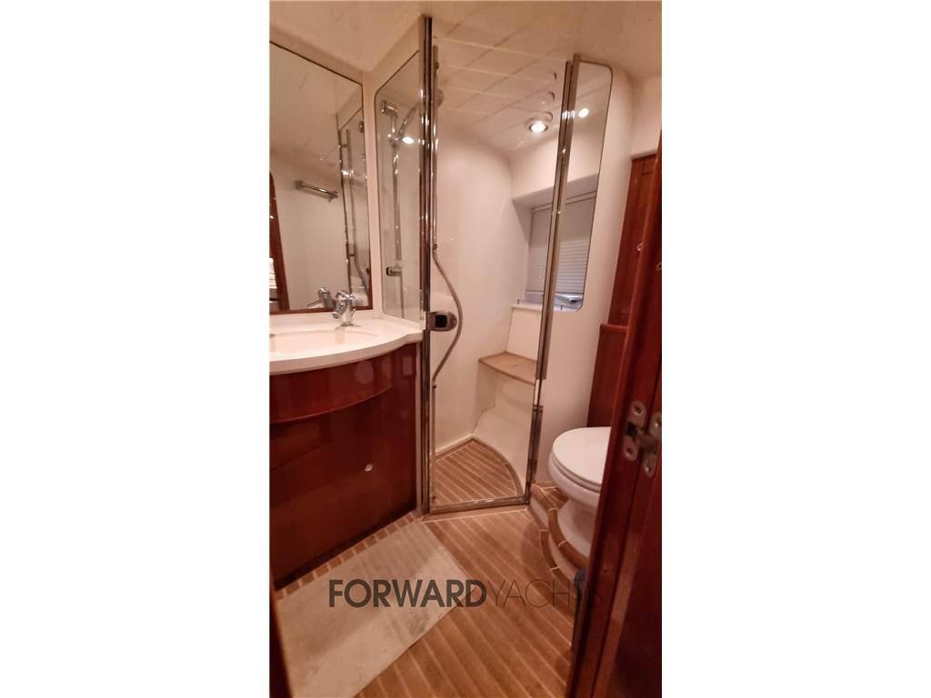 Princess yachts V58