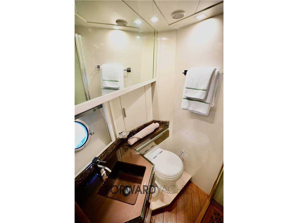 Dominator yachts Dominator 62