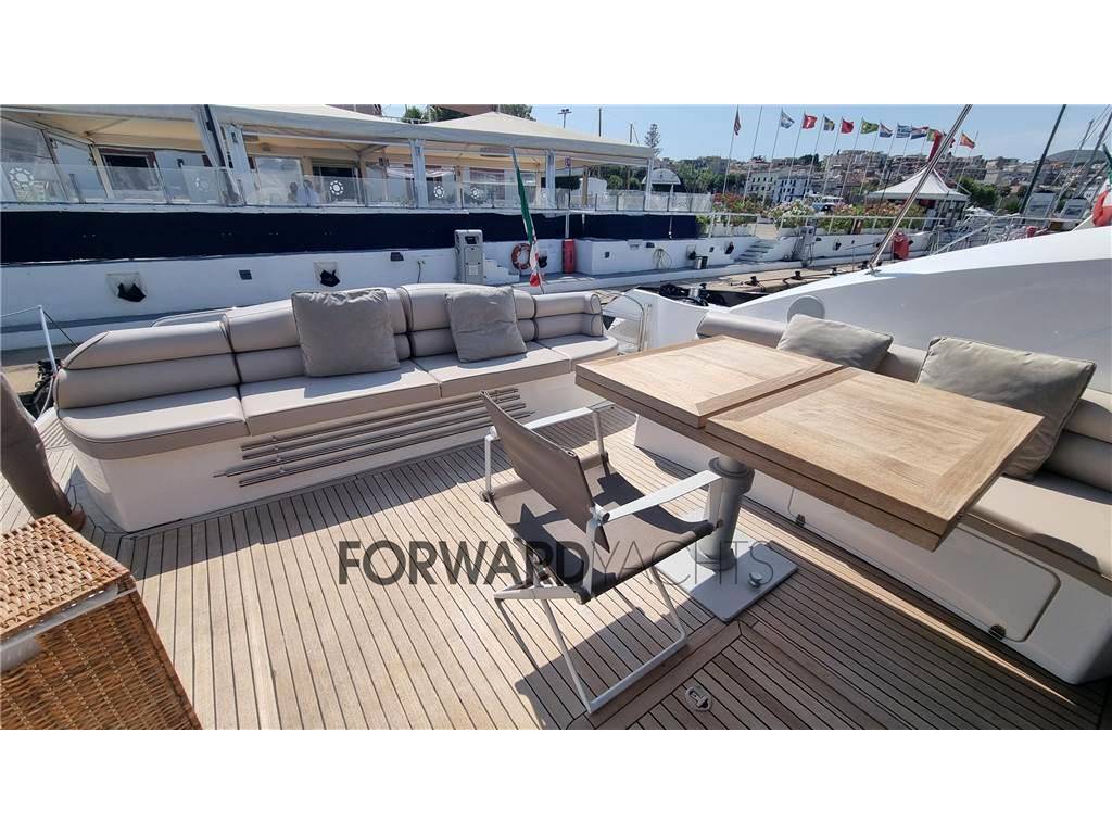 Sunseeker Predator 72