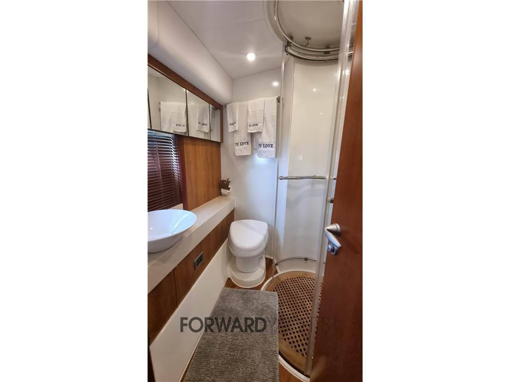 Sunseeker Predator 72