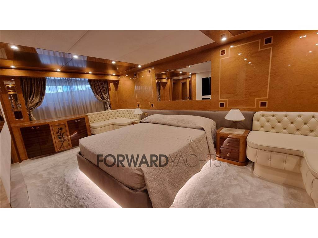 Amer yachts 100
