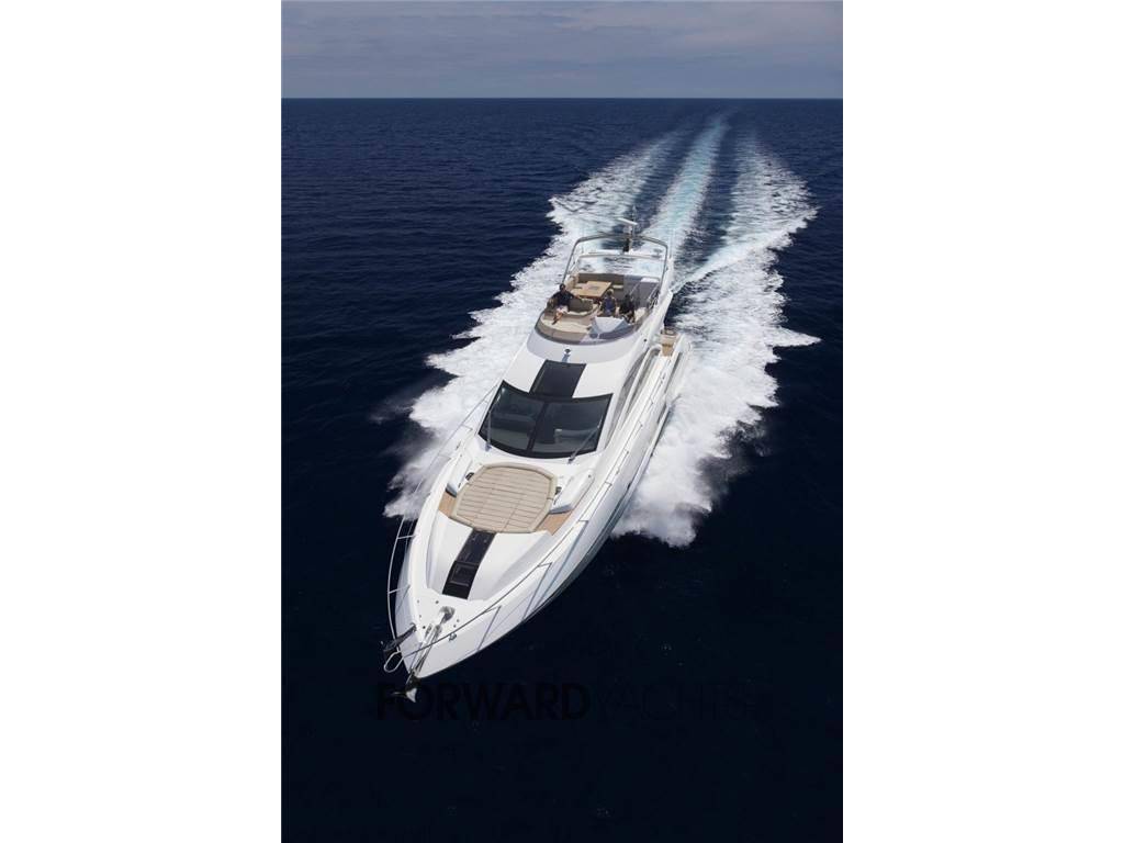 Sunseeker 68 sport yacht