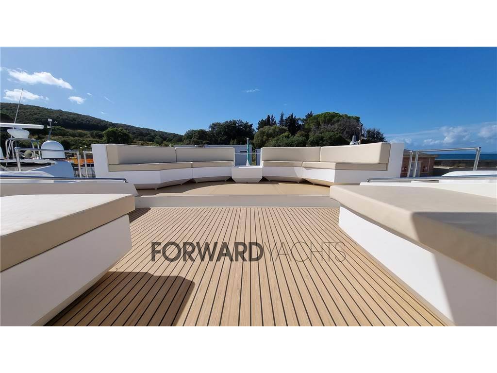 Falcon yachts Falcon 82s