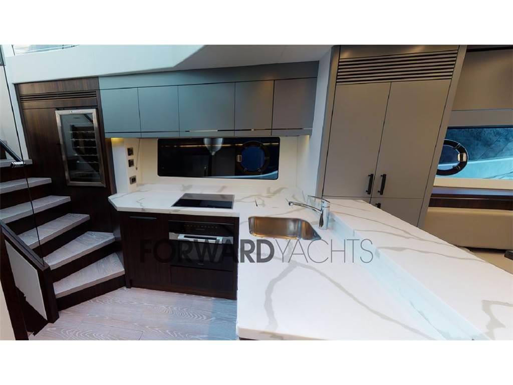 Sunseeker Predator 74 xps