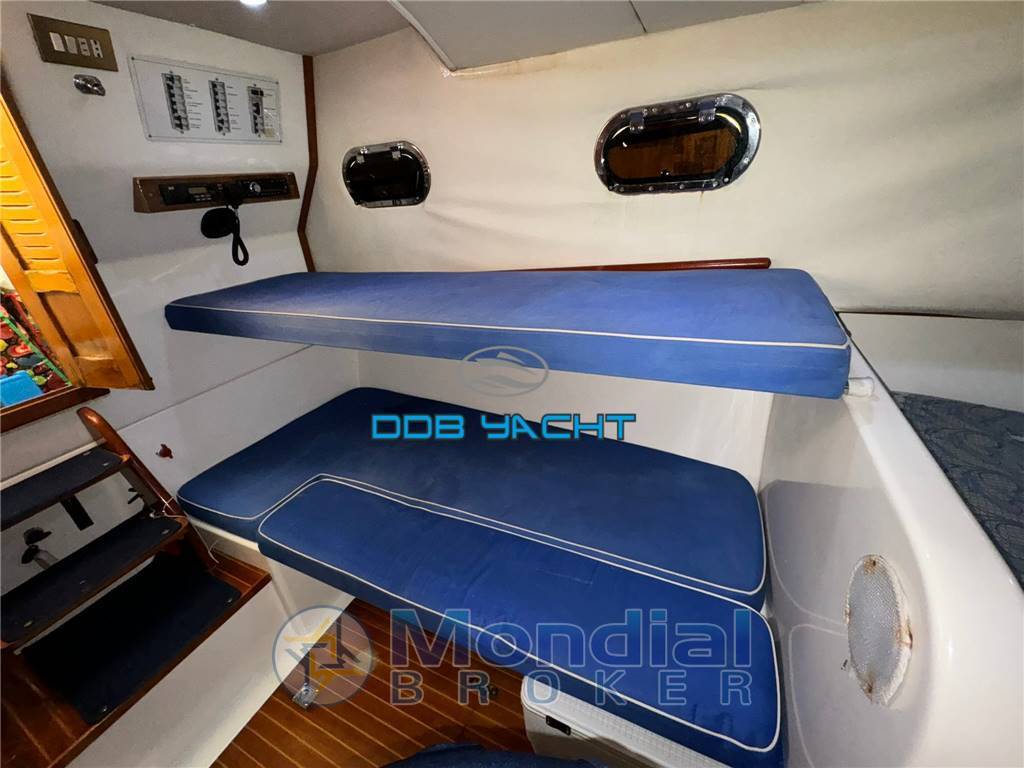 Aprea Smeraldo 8 cabinato