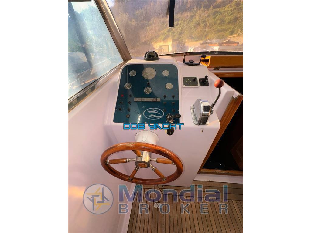 Aprea Smeraldo 8 cabinato