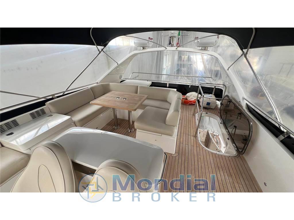 Princess yachts 62