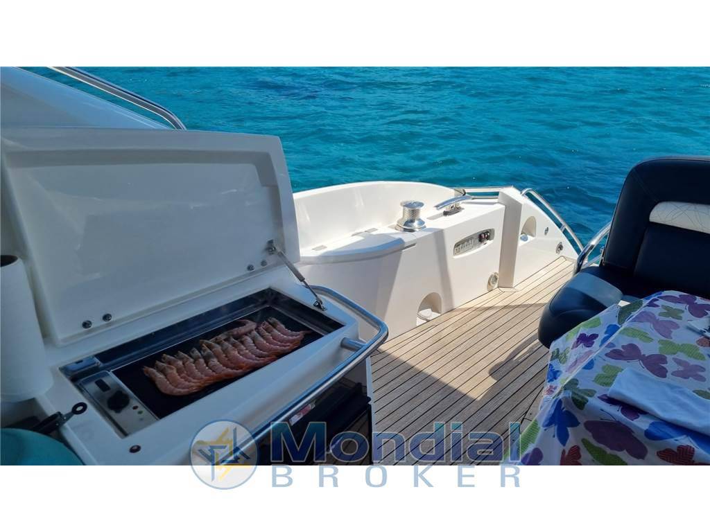 Sunseeker Predator 52