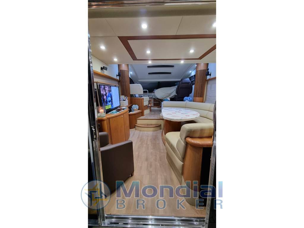 Sunseeker Predator 52