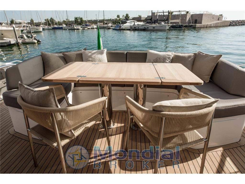 Princess yachts S65